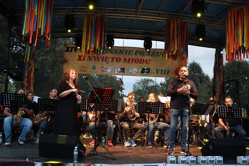 Fotorelacja II: XIV Chorońskie Prażuchy i XI Święto Miodu w Choroniu Gmina Poraj