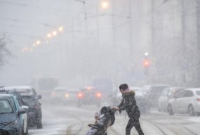 GDDKiA ostrzega przed opadami śniegu i śniegu z deszczem w całym kraju-14983
