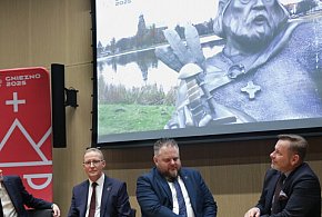 Widowiska, festiwale, rekonstrukcje historyczne podczas obchodów 1000. rocznicy ko-43189