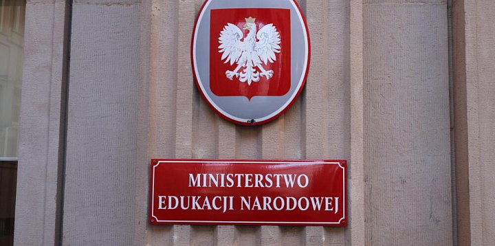 Terminy rekrutacji do szkół średnich w województwach-49627