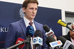 Śląskie: wniosek o aresztowanie księdza z diecezji sosnowieckiej podejrzanego o pe-49751