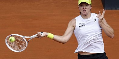 Turniej WTA w Madrycie - Świątek po trudnej przeprawie awansowała do ćwierćfinału-49743