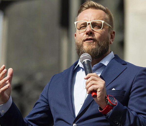 rp.pl: Prokuratura bada podpisy komitetu Pawła Tanajny. Ponad 50 osób do przesłuch-50024