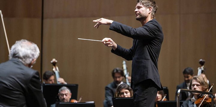 Dyrektor artystyczny Filharmonii Narodowej: W muzyce mu-50020
