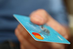 Unia szykuje nowy system płatności. Karty nie będą już takie same-50247