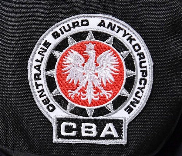 Zatrzymani przez CBA byli rektorzy dwóch prywatnych uczelni usłyszeli zarzuty-50667