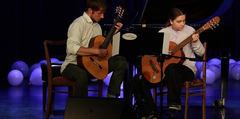 Myszków - Koncert Jubileuszowy Szkoły Muzycznej w Miejski Dom Kultury WIDEO - 50658