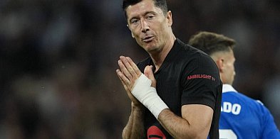 Liga hiszpańska - Robert Lewandowski wywalczył 31. trofeum w karierze-50780