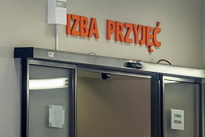 Agresywny 56-latek, który demolował szpital w Otwocku trafił do aresztu-50846