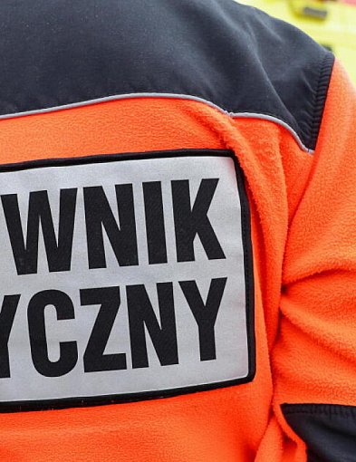 Ministerstwo Zdrowia: będzie telefon zaufania dla pracowników służb i ratowników m-50874