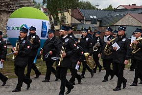 Fotorelacja I: 120-lecie OSP Żarki - przemarsz na plac targowy-51087