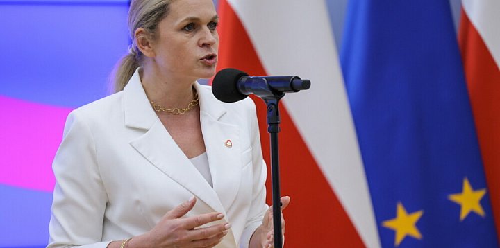Ministra edukacji Barbara Nowacka: tzw. godziny czarnko-51150