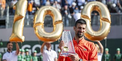 Turniej ATP w Genewie - finałowa porażka Huberta Hurkacza, 100. tytuł Novaka Djoko-51362