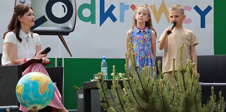 Fotorelacja I: Nadanie imienia Przedszkolu w Żarkach Le-51810