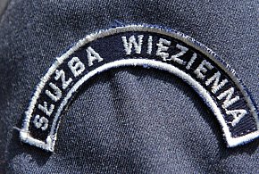Służba Więzienna: nieprawidłowości w sprawie matki doprowadzonej na pogrzeb dzieck-52842