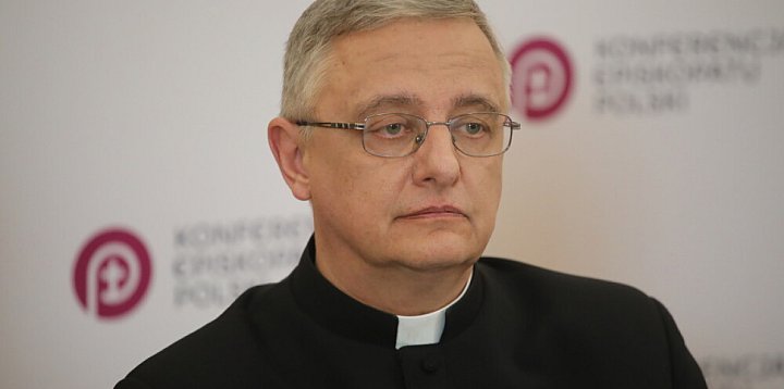 Ks. prof. Tomasik: decyzje MEN w sprawie lekcji religii-53119