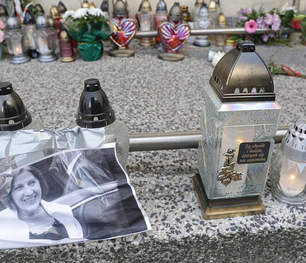 Biegli: sekcja zwłok Barbary Skrzypek nie dowodzi, aby do jej śmierci doszło wskut-53275