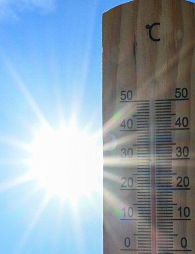 W czasie upałów pracodawca powinien zadbać o odpowiednie warunki pracy; MRPiPS pra-53315