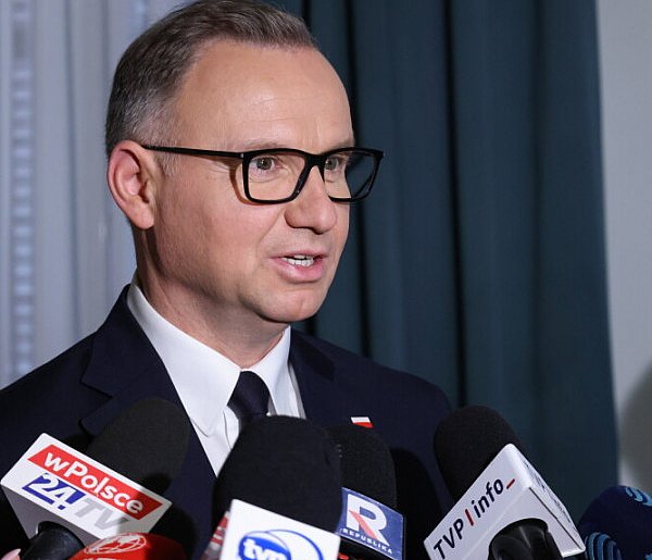 Prezydent o wystawie „Nasi chłopcy”: to moralna prowokacja-53821