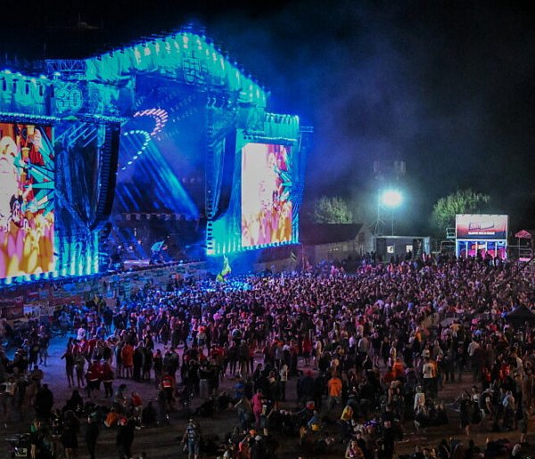 30 lat temu odbył się pierwszy Przystanek Woodstock-53850