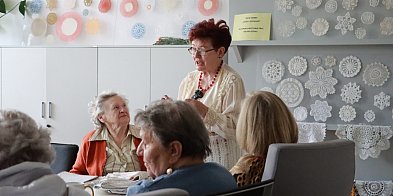 Wywiad z Panią Haliną Kośny autorką wystawy MOJE HOBBY - NITKA I SZYDEŁKO-54118