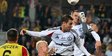 Ekstraklasa piłkarska: udany start Legii, wpadka Rakowa-54566