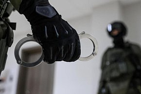 Służby rozbiły gang, który wyłudził 82 mln zł tytułem refundacji leków-54681