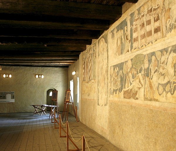 Archeolodzy z UJ badają unikalne na światową skalę malowidła w Siedlęcinie-55259