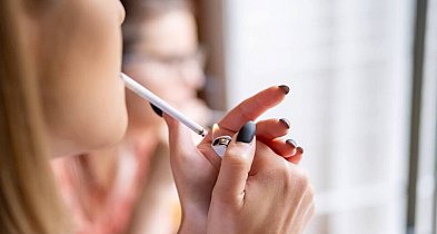 Rzucenie palenia pomaga zerwać z innymi nałogami-55387