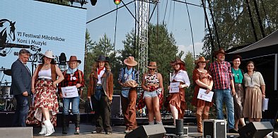 Fotorelacja XIX: Konkurs na strój w stylu Country - Festiwal z Kopyta w Gniazdowie-55501