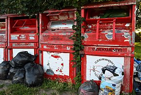 Rzecznik Wtórpolu ws. kontenerów PCK: wspólna działalność stała się nieopłacalna-55598