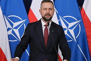 Szef MON: Kanada wiodącym partnerem na targach przemysłu obronnego w Kielcach w 20-55887