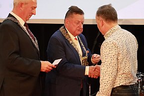Fotorelacja II: Jubileusz 60-lecia CECH RZEMIOSŁ RÓŻNYCH MAŁEJ I ŚREDNIEJ PRZEDSIĘBIORCZOŚCI w Myszkowie-925