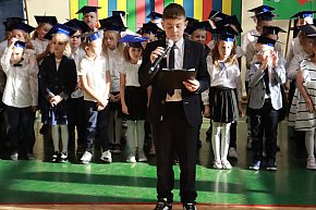 Fotorelacja: Ślubowania Pierwszoklasistów w Szkole Podstawowej nr3 w Myszkowie-961