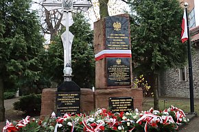 Fotorelacja: Narodowe Święto Niepodległości w Myszkowie-983