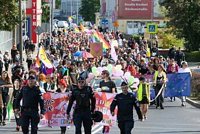 6. Polsko-Niemiecki Marsz Równości Słubice-Frankfurt pod hasłem „Granice dzielą, d-56861