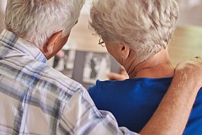 Seniorzy mają powód do radości. Projekt „Godna emerytura” trafił do Sejmu-59157