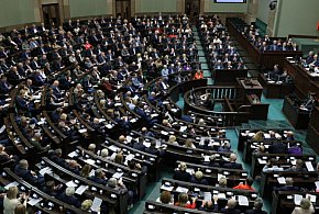 Sejm uchwalił ustawę zwiększającą podwyżki akcyzy na alkohol-59388