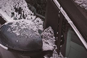 Zimowy atak w całej Polsce. Kierowców czeka kosztowna niespodzianka-60073