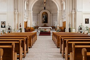 Miliony na Kościół w 2026 roku. Państwo co roku dokłada do duchownych-61776