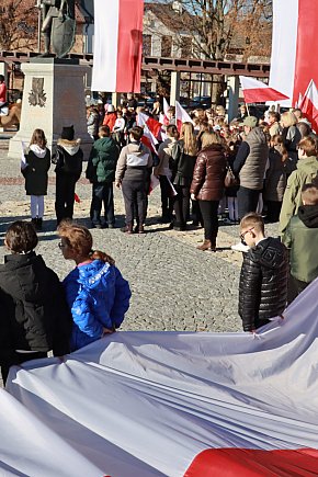 Fotorelacja I: Obchody 107. ROCZNICY ODZYSKANIA NIEPODLEGŁOŚCI na rynku w Koziegłowach-973
