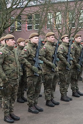 Fotorelacja: Uroczysta przysięga wojskowa 13. Śląskiej Brygady Obrony Terytorialnej w Myszkowie-1020