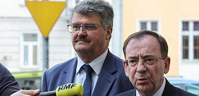 Prokuratura: akt oskarżenia przeciwko Mariuszowi Kamińskiemu i Maciejowi Wąsikowi-58346
