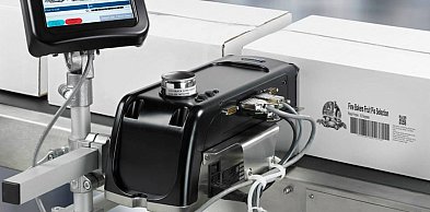 Najem drukarki przemysłowej czy zakup? Jak uporządkować koszty znakowania w produk