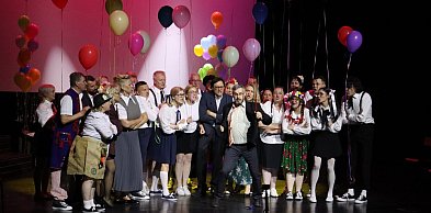 Fotorelacja II: Premiera charytatywnego przedstawienia w Myszkowie