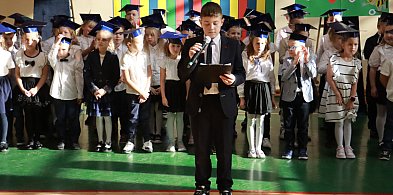 Fotorelacja: Ślubowania Pierwszoklasistów w Szkole Podstawowej nr3 w Myszkowie-59072