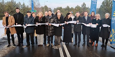 Fotorelacja: Uroczystość otwarcia drogi Choroń - Biskupice-62071