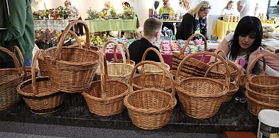 Kiermasz Wielkanocny w MDK Myszkowie – świąteczna atmosfera i lokalne rękodzieło
