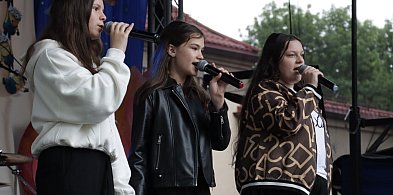 Fotorelacja: Gminny Dzień Dziecka w Poraju