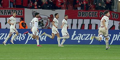 Ekstraklasa piłkarska - Widzew kontra Legia, czyli klasyk rozczarowanych-59108
